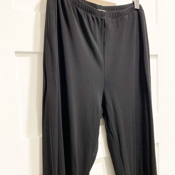 J. Jill Pull On Split Hem Black Stretch Crop Pants - Picture 2 of 9
